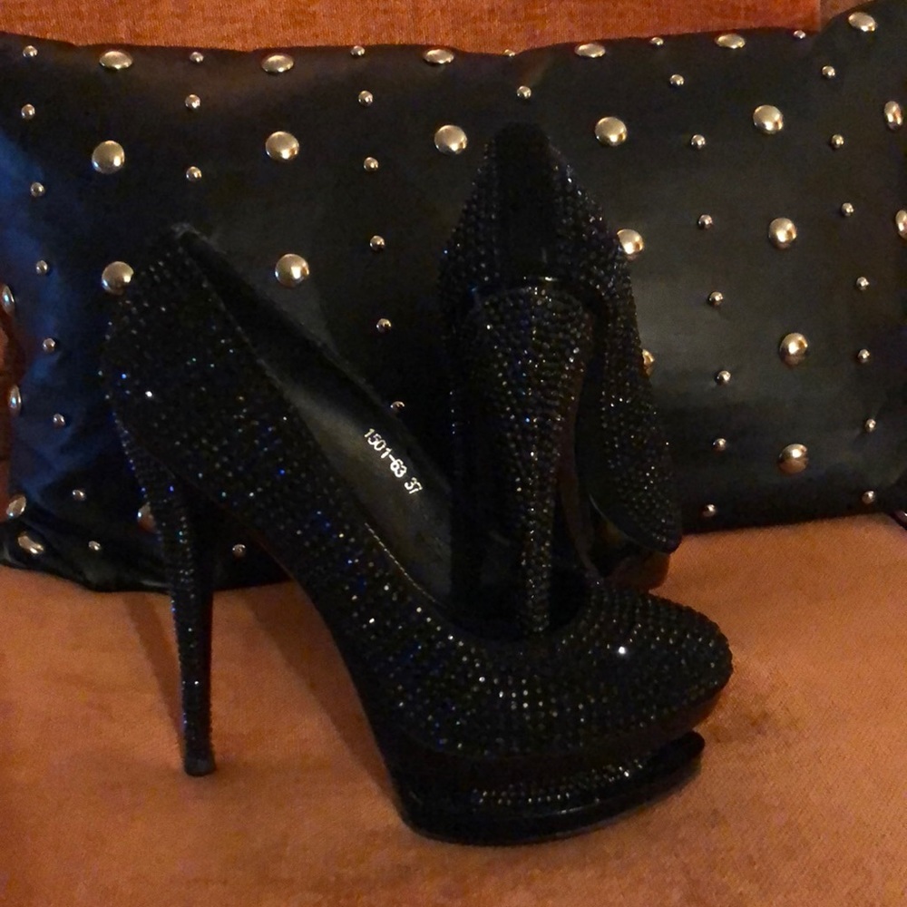 Crystal Platform Heel (size 7)